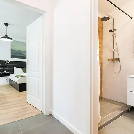 Cozy Studio In Downtown Apartamento *